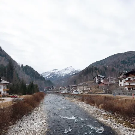 Appartement Rododendro Piaia (San Tomaso Agordino, Belluno)